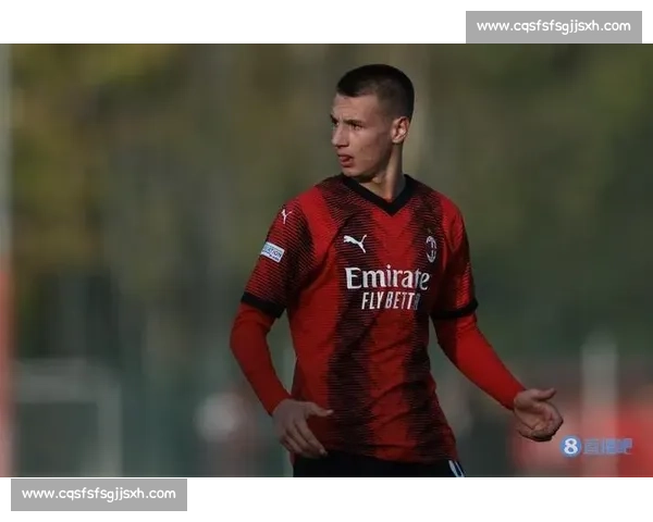 米兰锁定日本新星卡马达至 2028 年，外租计划加速成长